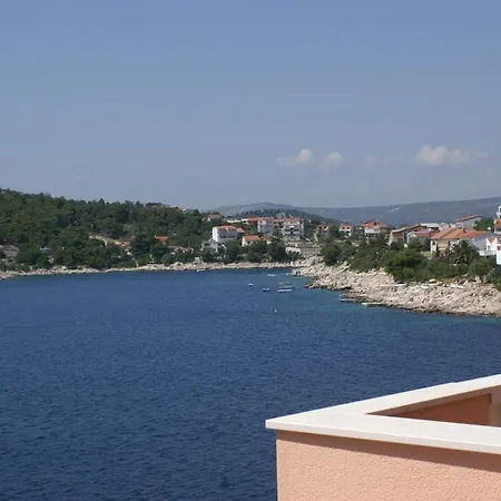Razanj 2970b Rogoznica (Sibenik-Knin)