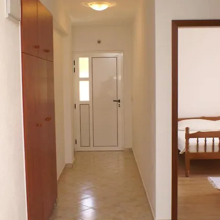 Razanj 2970b Apartment *
